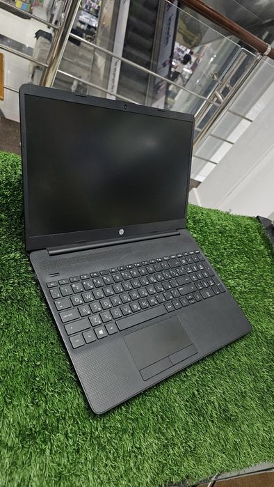45 kun ishlagan sovgaga kelgan HP notebookni  yarim narxiga beraman!