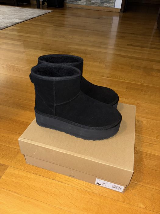 UGG-uri Platforma Negre