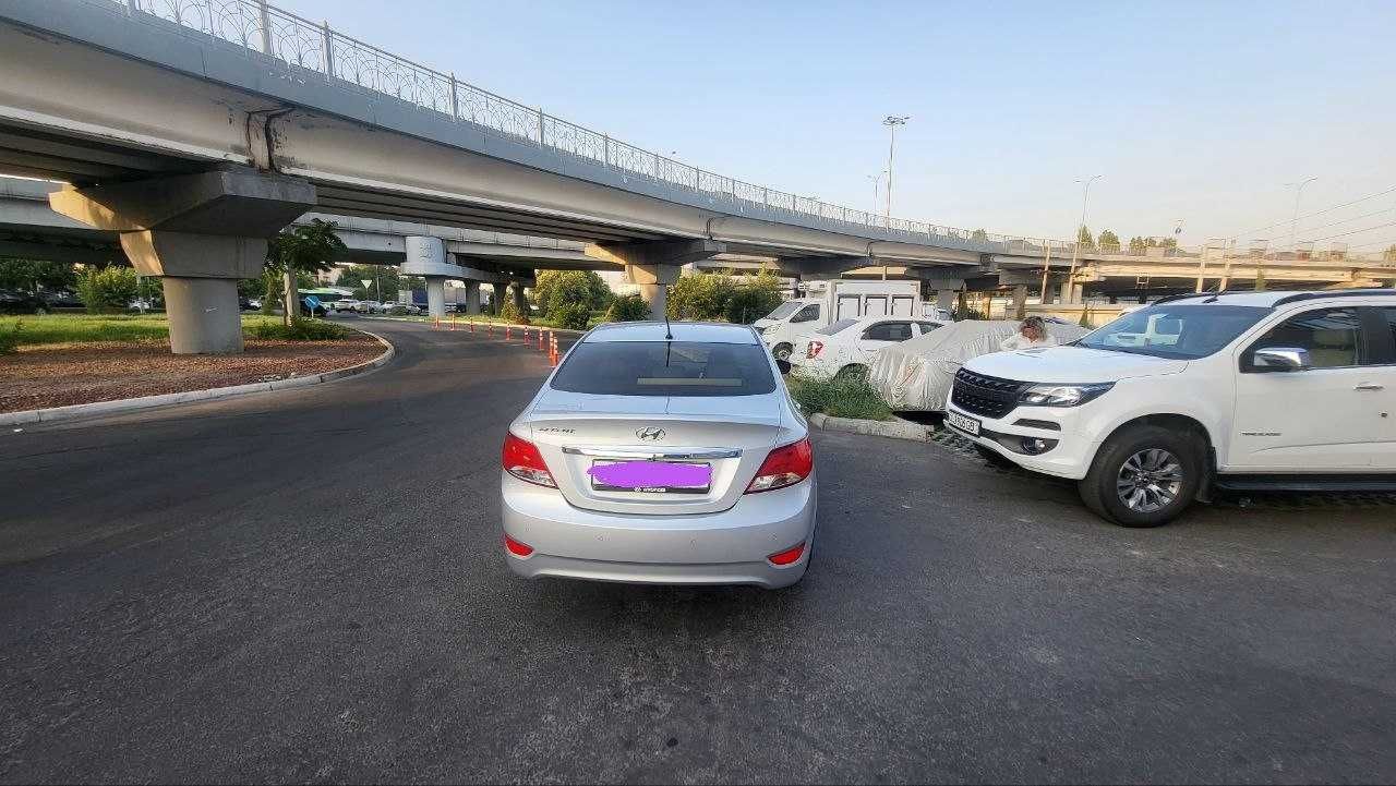Продается автомобиль Hyundai accent