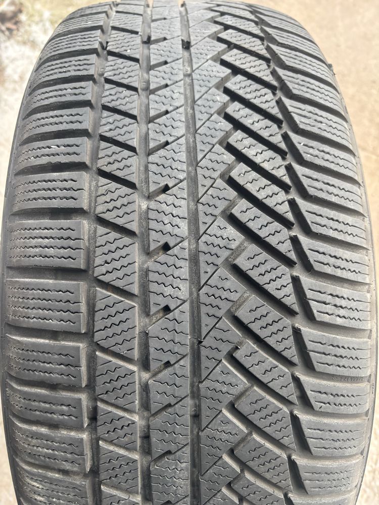 255/45/19 Pirelli 2 бр 2020, Continental 2 бр 2022
