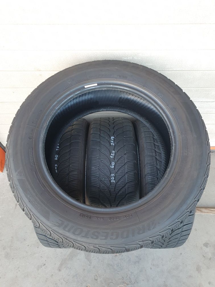 Зимни гуми 4 броя BRIDGESTONE Blizzak LM32 205 60 R16 дот 2319