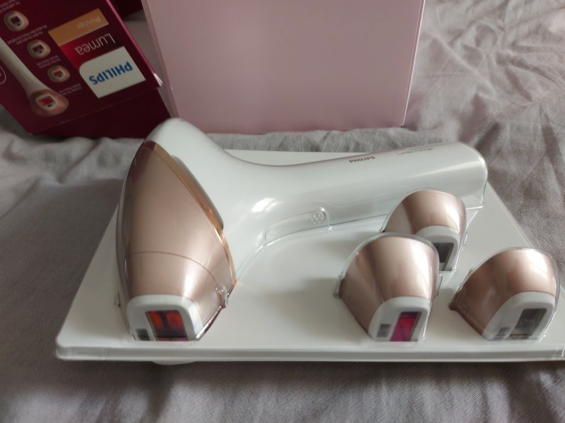 Фотоепилатор IPL Philips Lumea Prestige BRI956/00