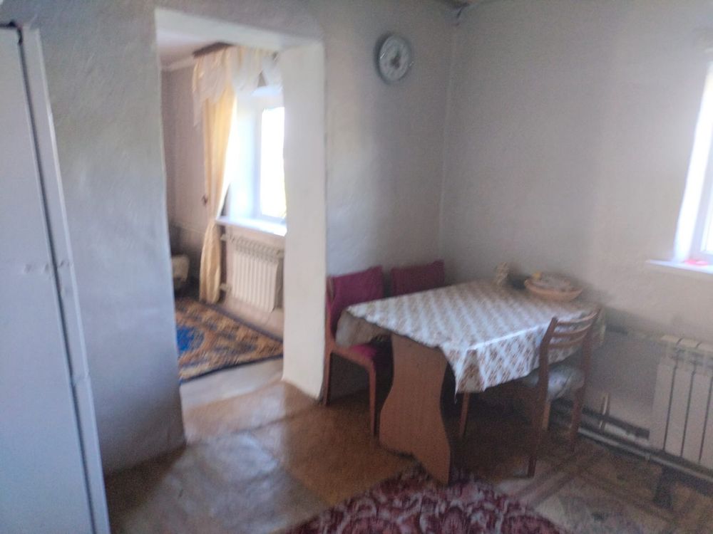 Продам дом в районе больницы ул. Атамекен 1 (бывшая ул. Горная, 1)