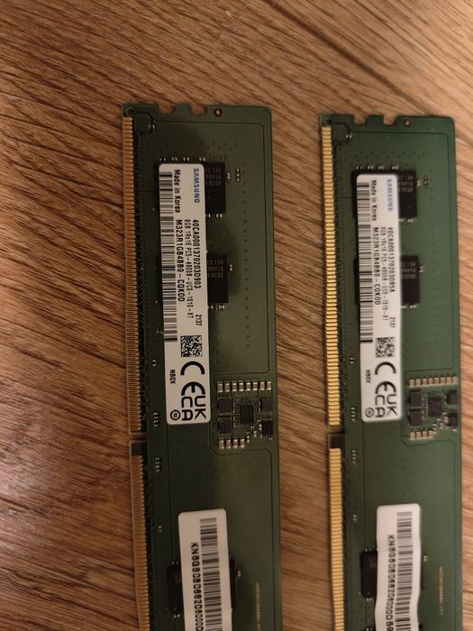 Vând kit DDR5 2x8 GB 4800 Samsung