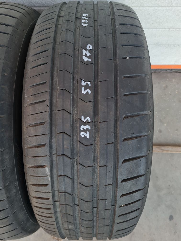 Летни гуми 2 броя VREDESTEIN UltracSatin 235 55 R17 дот 1319