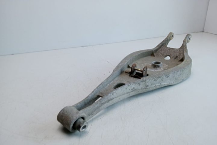 Trapez Suport arc suspensie dreapta spate  10948900 BMW Seria 3 E46 (