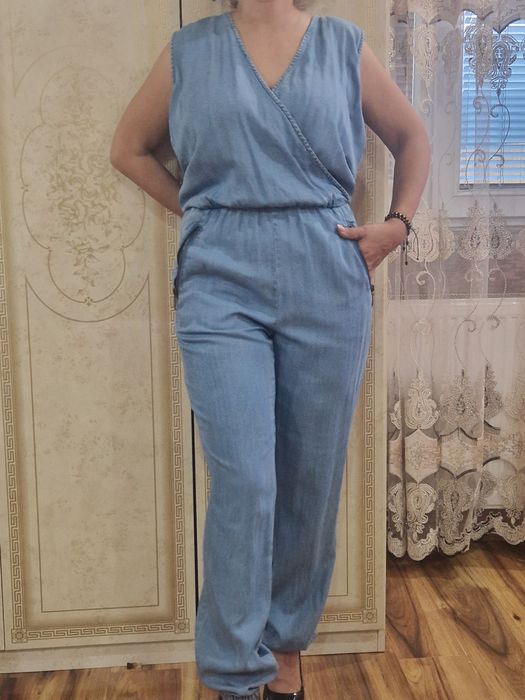 Salopeta din denim