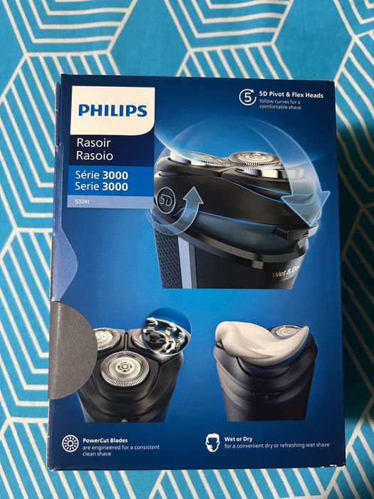 Aparat de ras electric