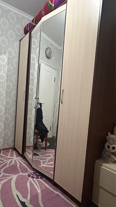 Продается шкаф 4-х дверный