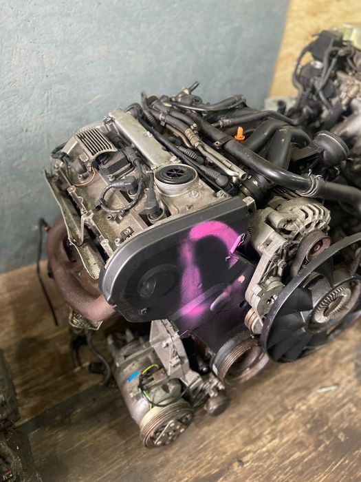 Привозной двигатель на Audi A4B5 объем 1.8 ADR