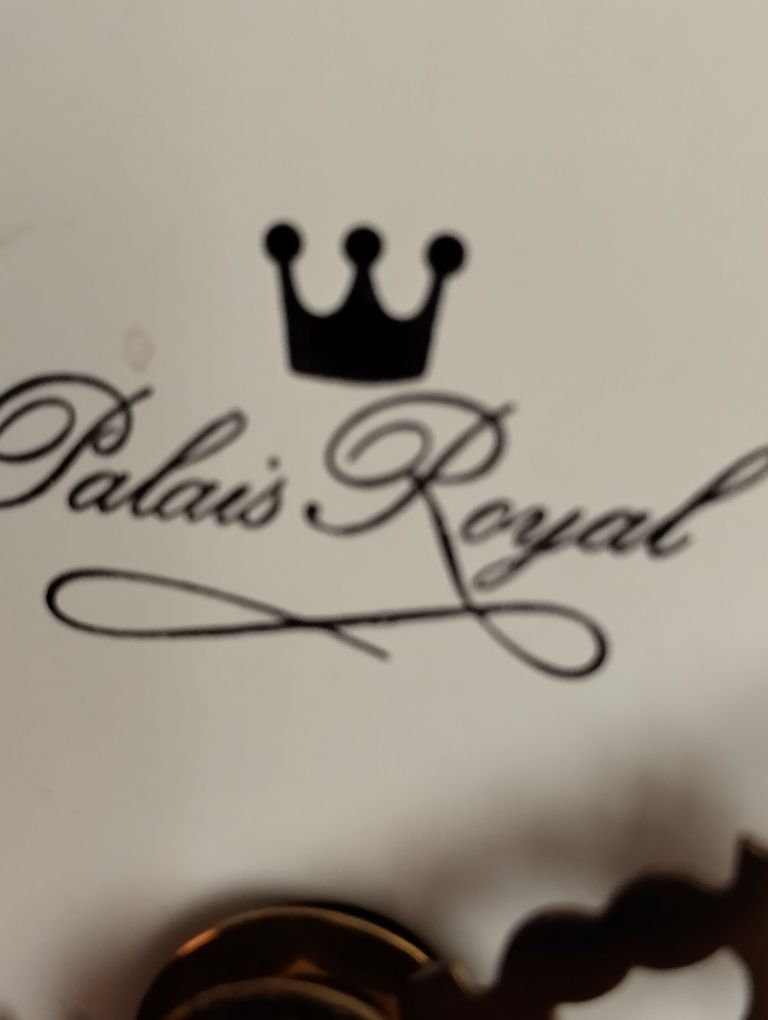 Швейцарски настолен стенен часовник  Palais Royal