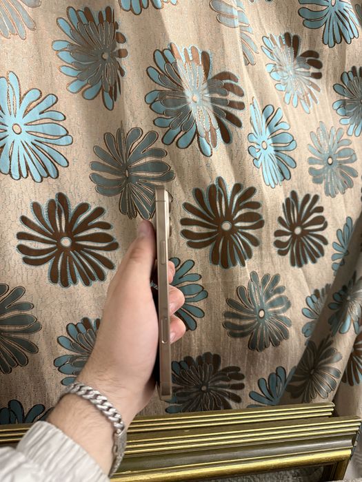 Vand urgent !! Iphone 16 pro max 100% 256gb