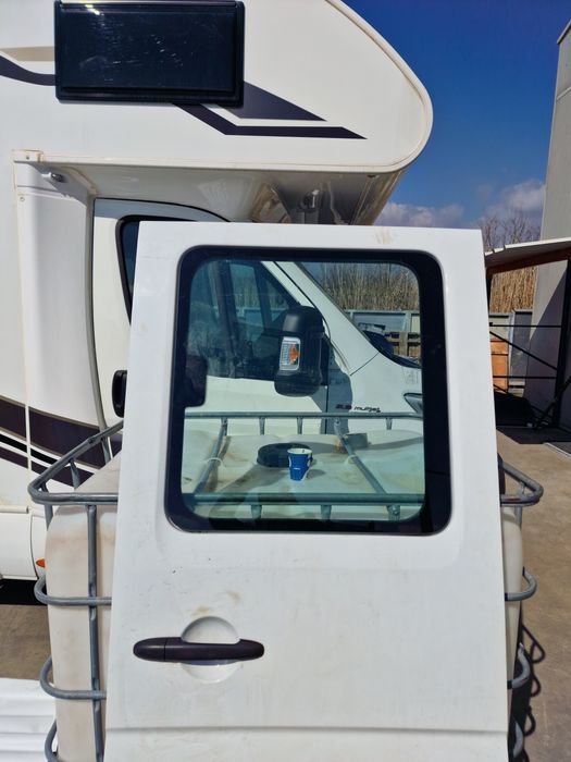 Usa stanga portiera spate mercedes sprinter doka 2017 fara rugina