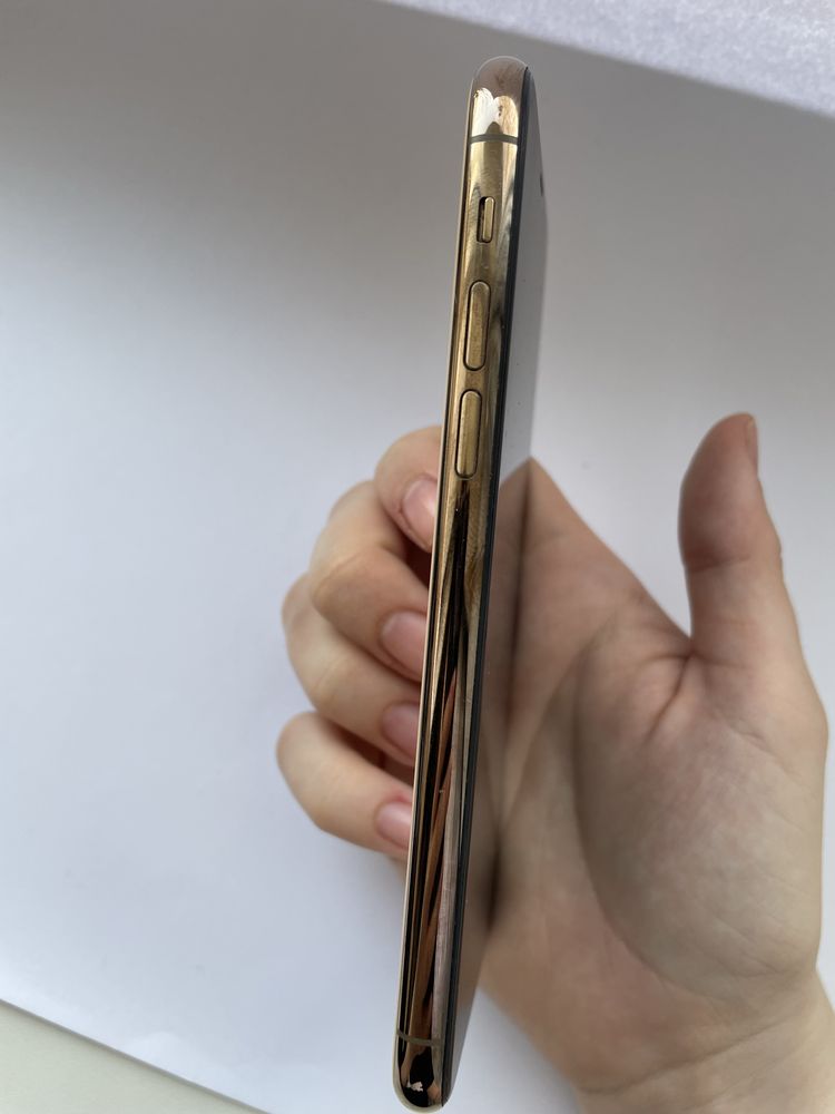 Продам iphone 11 pro