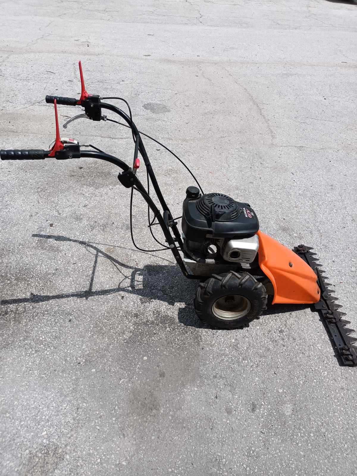 Косачка Husqvarna 592H