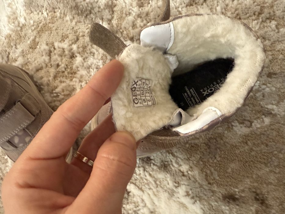 Ghete Geox fetite, marimea 23