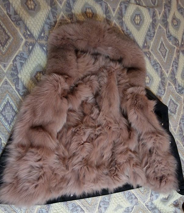 Дамско зимно яке с естествен пух