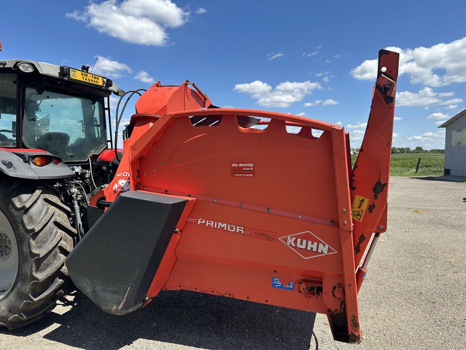 Tocător Paie Kuhn Primor 2060 M