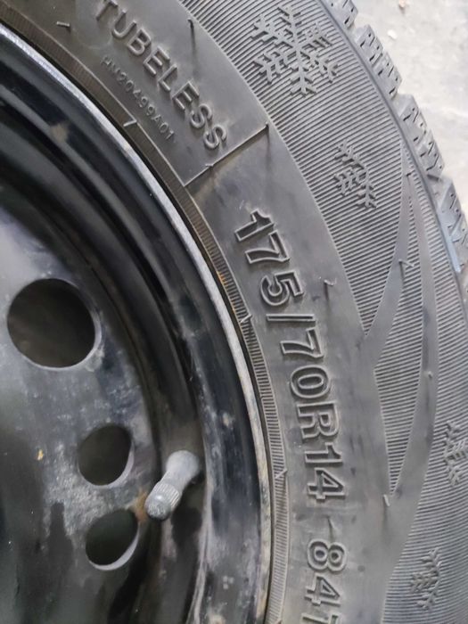 Гуми с джанти 175/70,65 R14