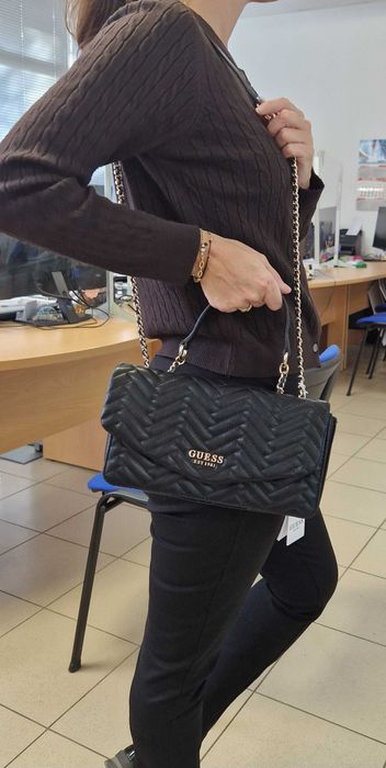 Оригинална чанта GUESS