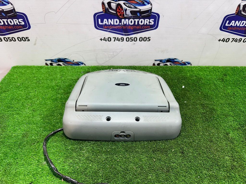Display interactiv suspendat tavan vst mitsubishi outlander 2 2009