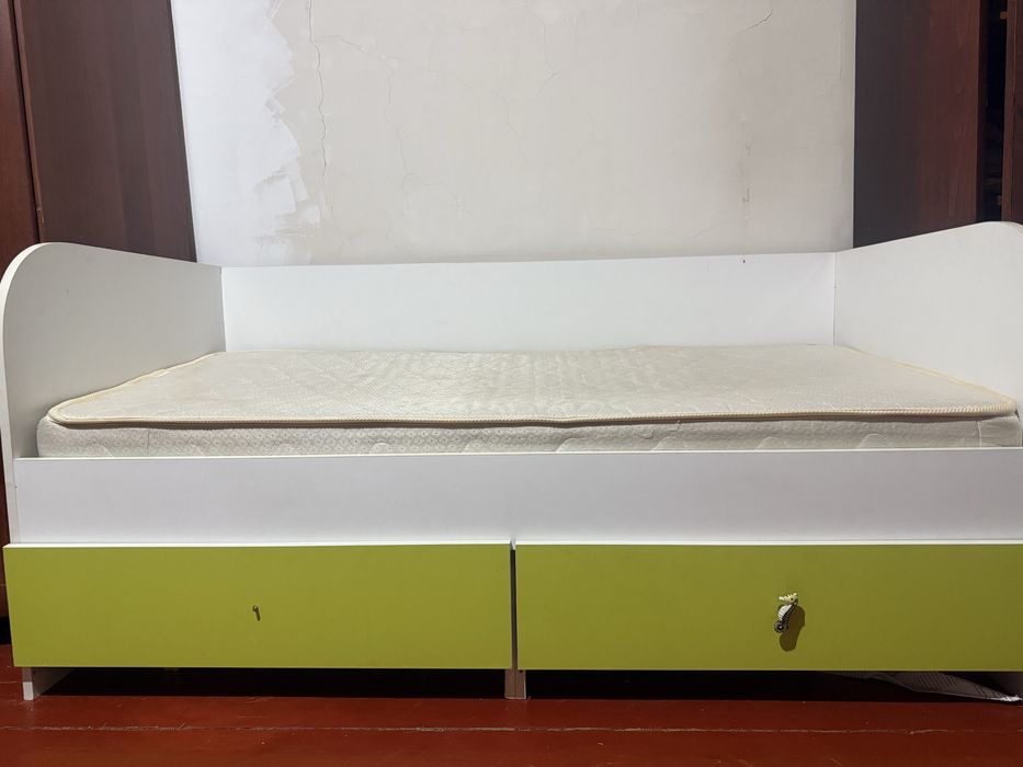 Продам кровать. 30000