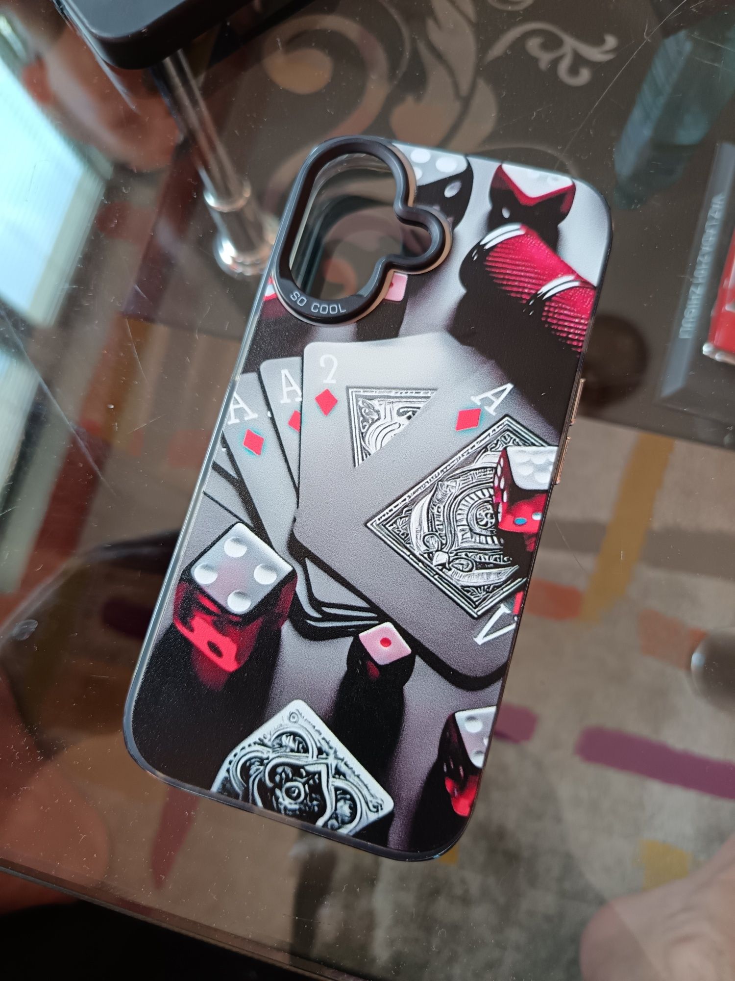 Кейс за iPhone 16, 16e, 16 PRO