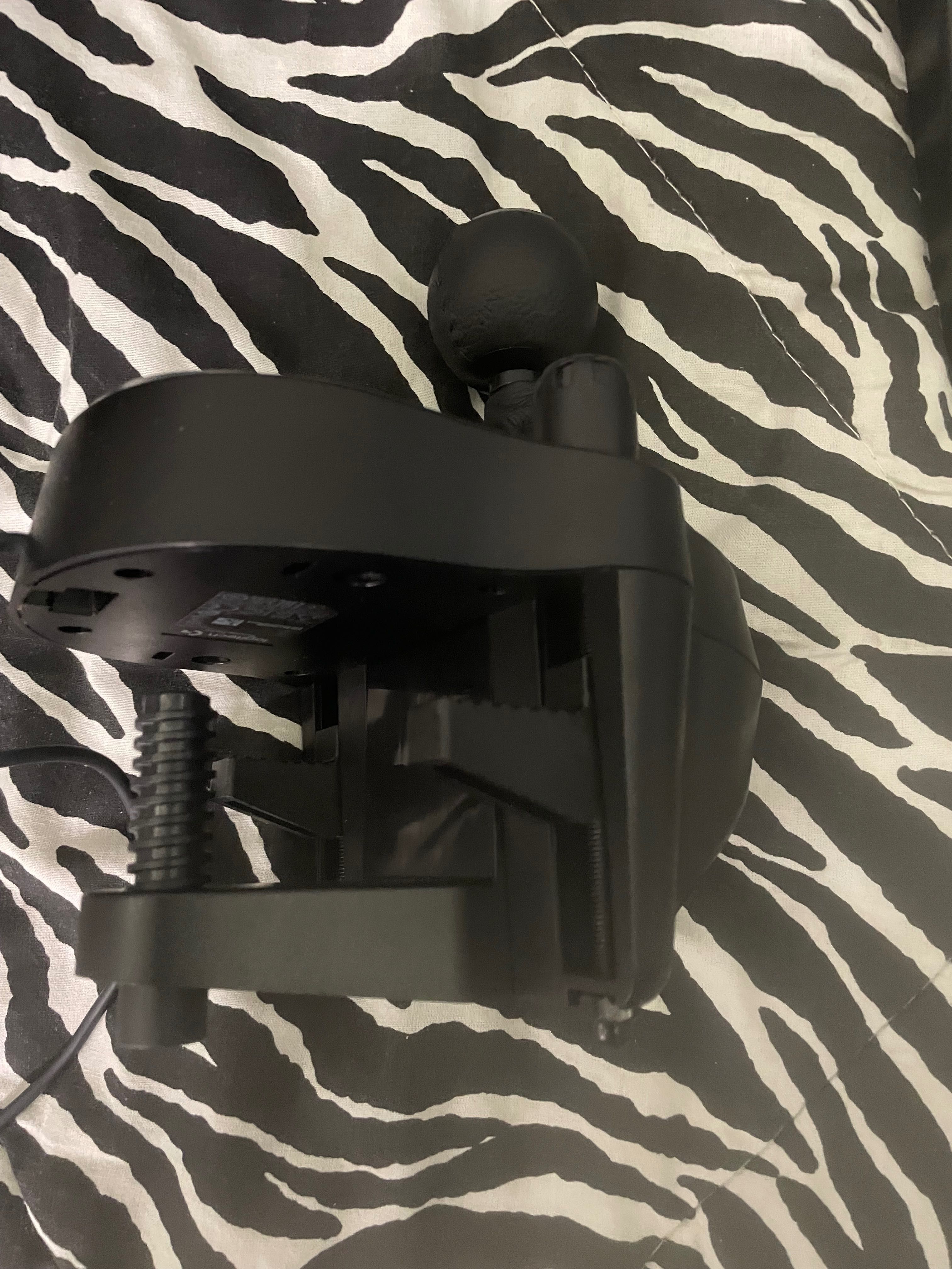 Шифтър Logitech нов