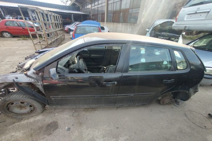 Compresor AC 6Q0 820 803D Volkswagen VW Polo a 4-a generatie 9N (face