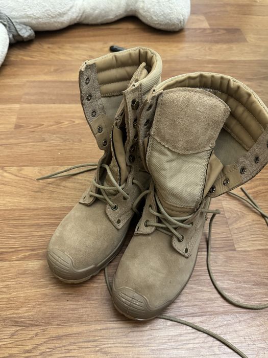 Продется берцы все сезонные.