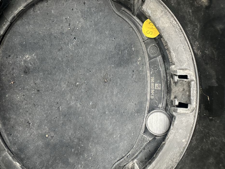 Vw Tiguan mk2 R-line Предна решетка (маска) ОЕМ