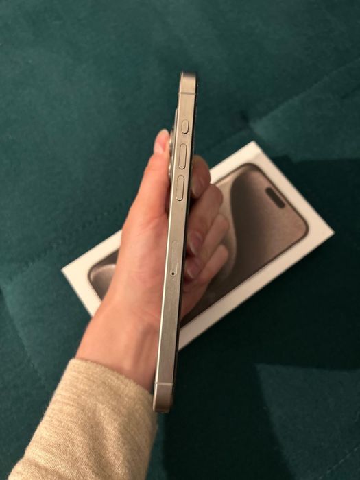 Vand Iphone 15 Pro Max