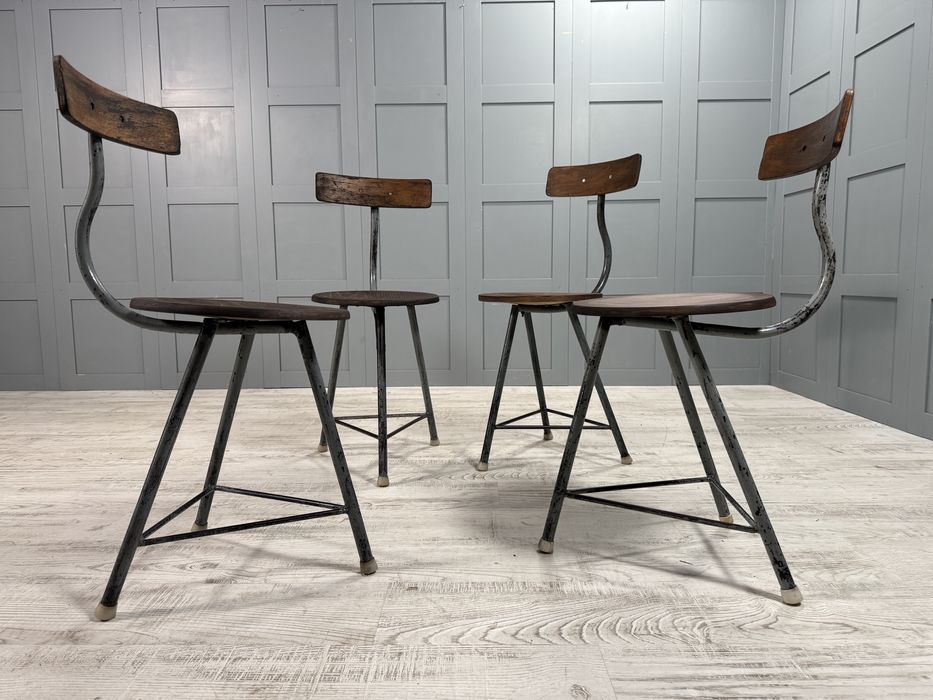 Индустриални - работни столове У004