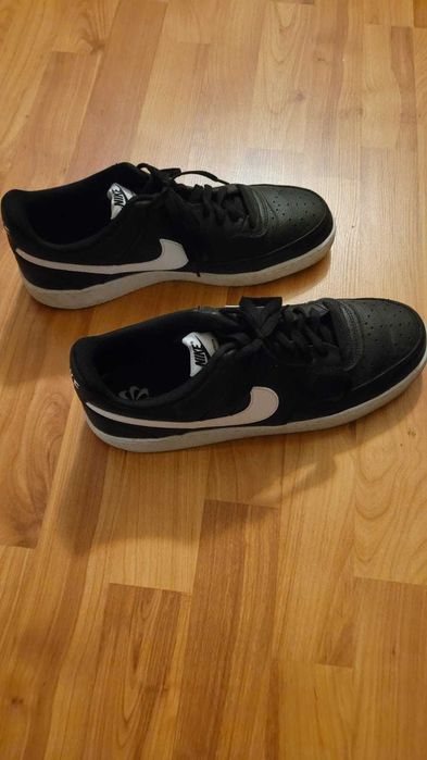 Ghete Nike  marime 46 stare foarte buna