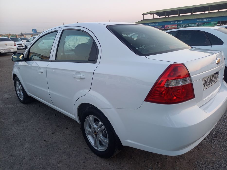 Пул зарур мошин яхши иши йук