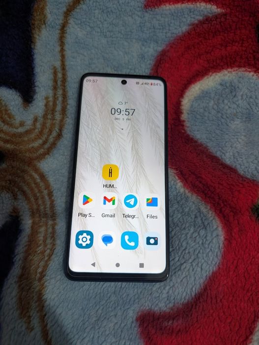 Motorola Edge 5G UW.