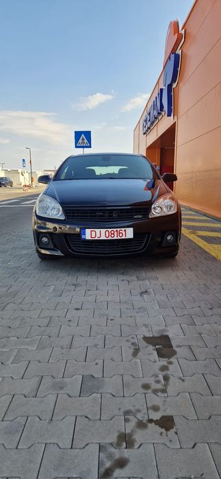 Opel Astra H GTC – 1.9 CDTI 150 CP