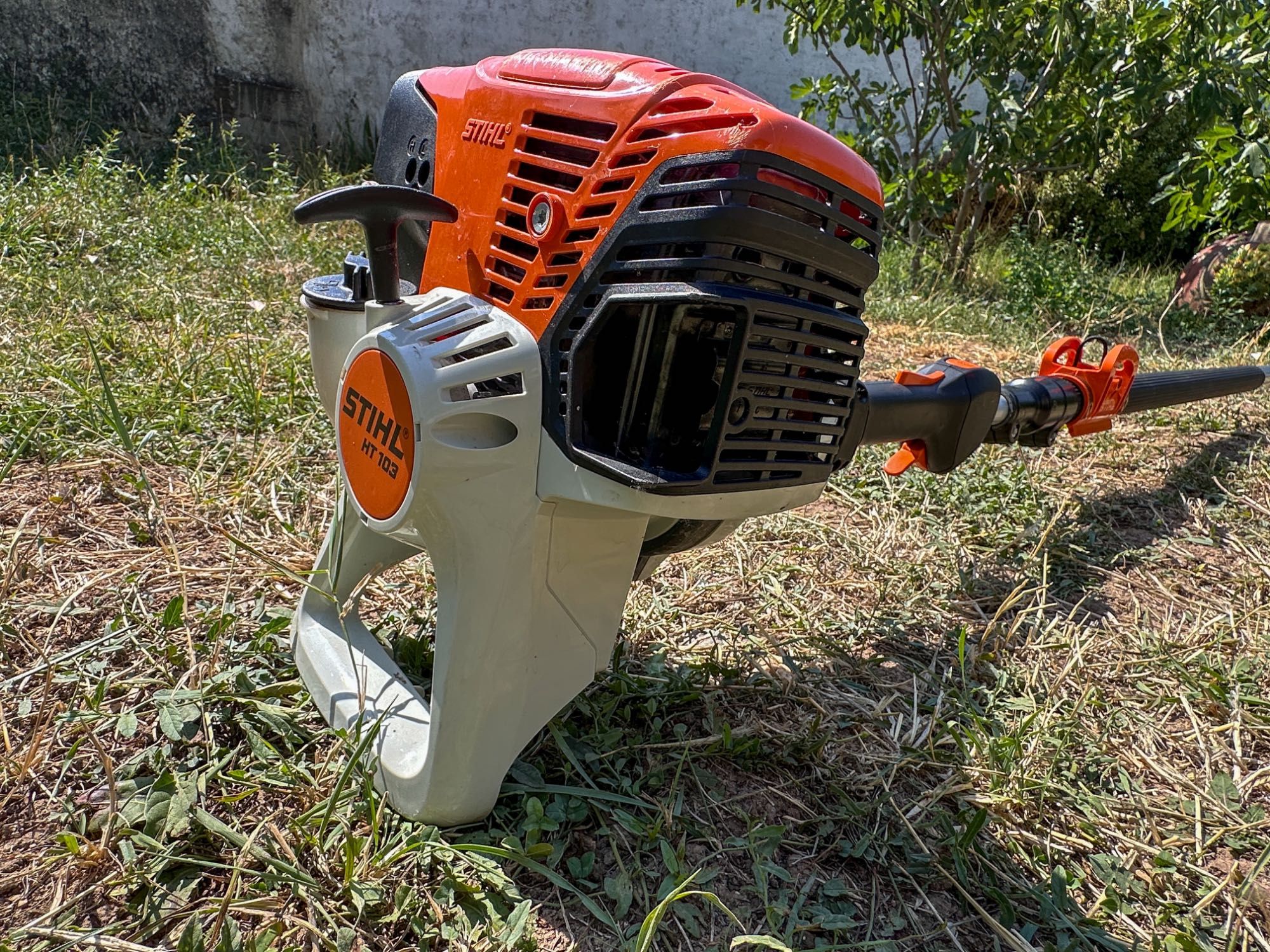 Моторна Крастачка STIHL HT 103
