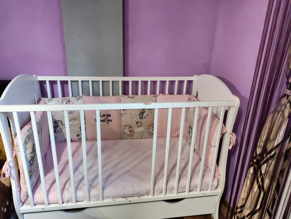 Vând patuț copii 120/60.Este in stare buna,barile se pot pune înapoi