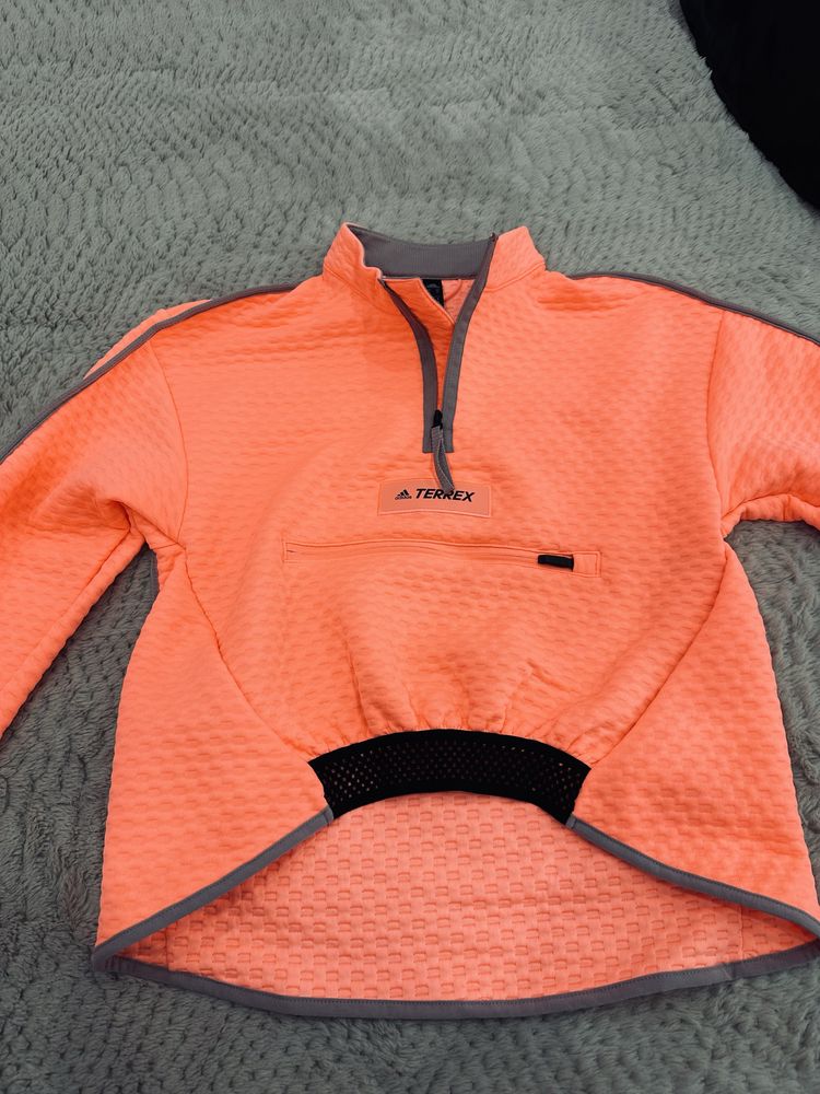 Детски суичър Adidas