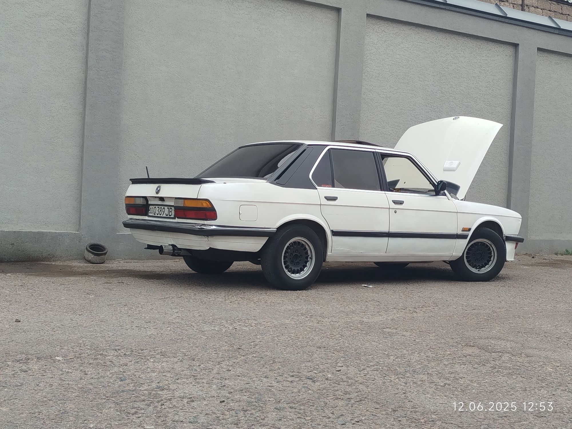 Bmw e28 M30 mator