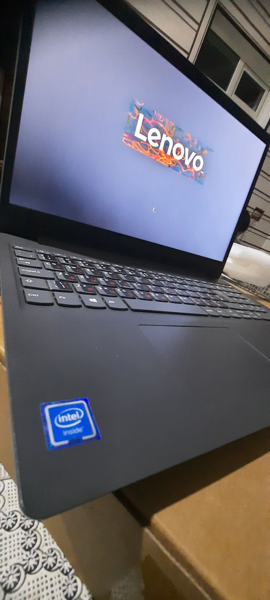 Lenovo N4020. Xotira 1000 gb dok..kor bor