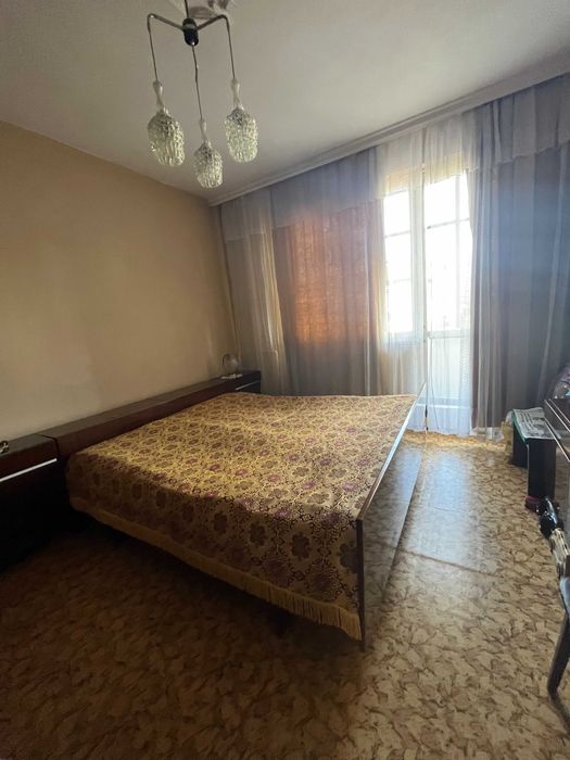 Продава се Тристаен апартамент в Пловдив, Захарна фабрика - 90 кв.м за 1656 €/кв.м - Снимка #3