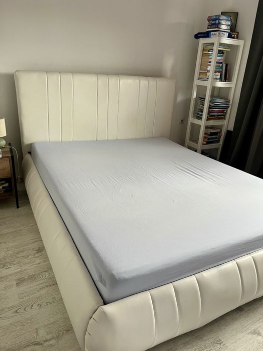 Vand pat matrimonial