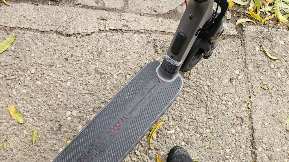 Limitator 40 km trotineta ninebot f3 si f3 pro