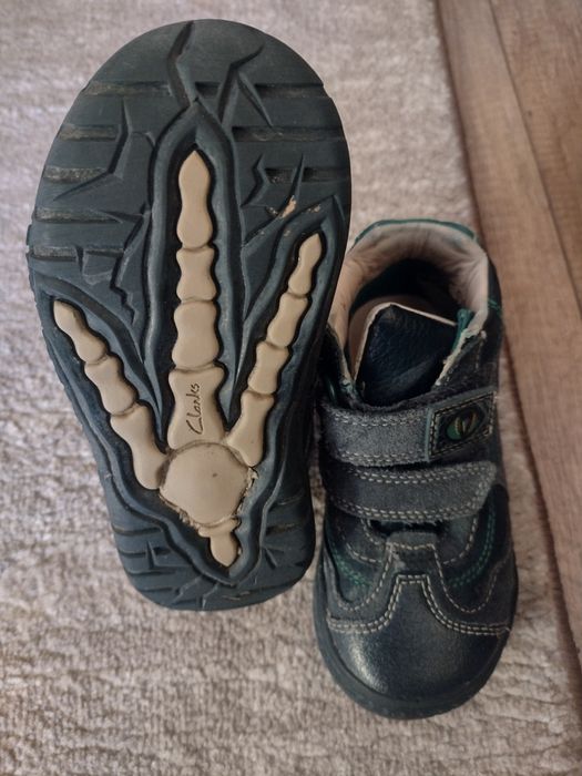 Детски кожени обувки