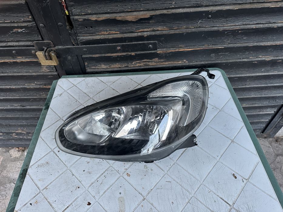 Opel Adam ляв фар 2012-2018
