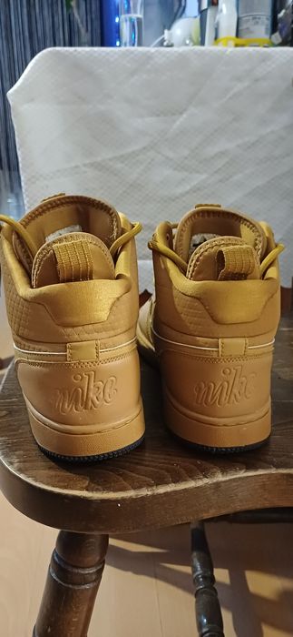 Зимни обувки наик