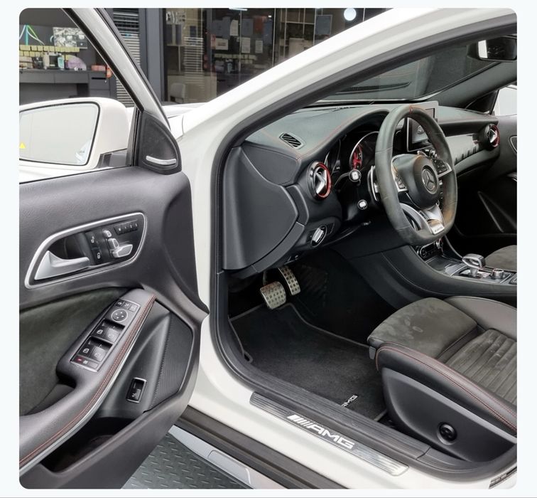 Продается Mercedes Benz GLA-Class GLA45 AMG