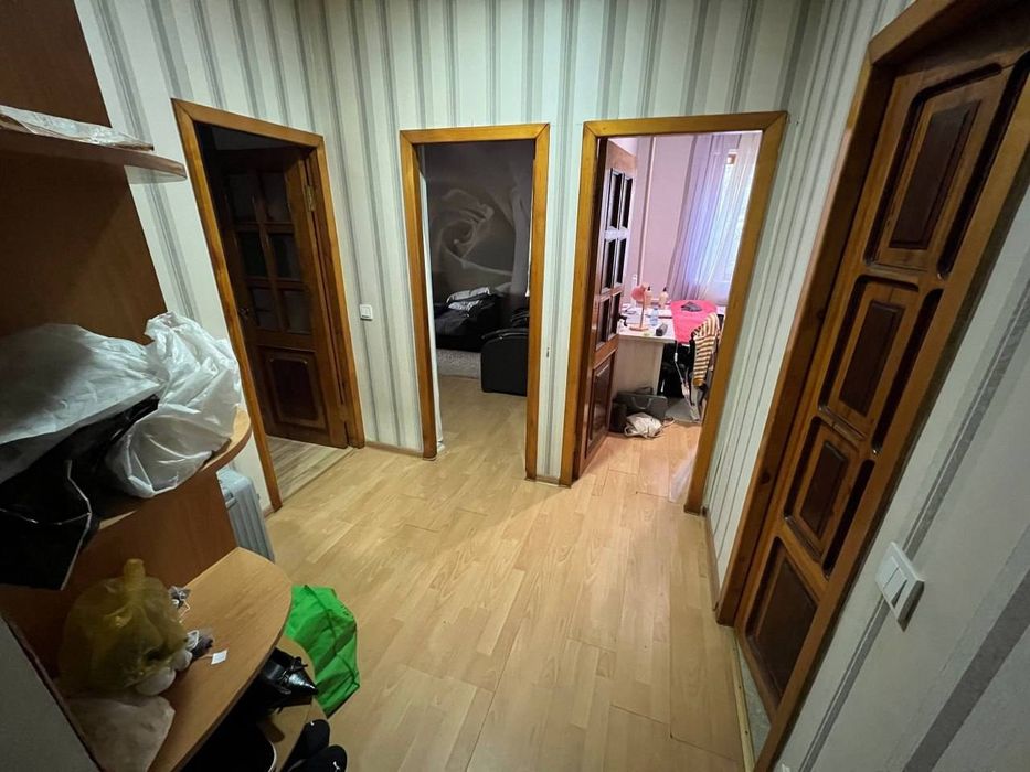 Продам чиланзар 5.  Двух переделанная на трёх